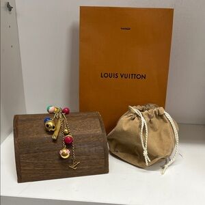 🔥🔥 LOUIS VUITTON Porte Cles Grullo Key Holder metal  Gold RARE! With COA